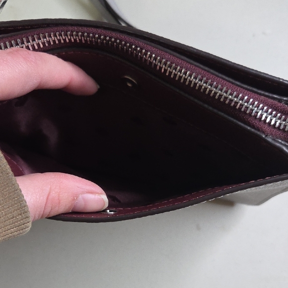 Kate Spade Light Gray Crossbody Bag - Picture 7 of 8